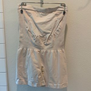 Blanqi Maternity Short